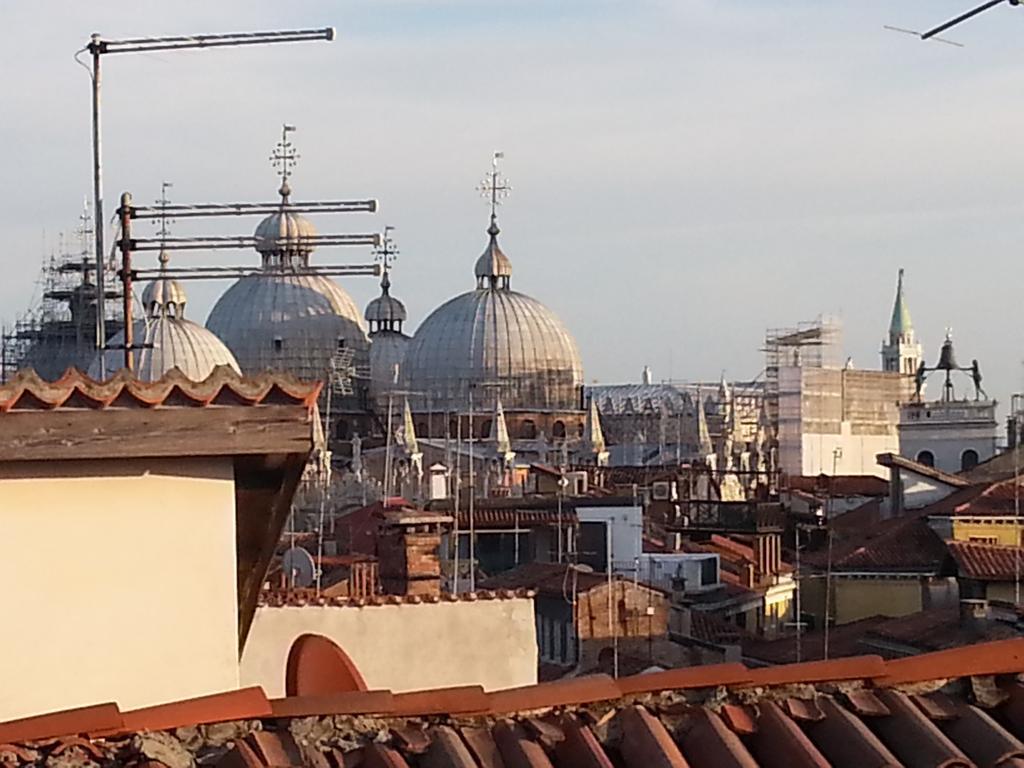 Alloggi B&B Allegri Veneza Exterior foto